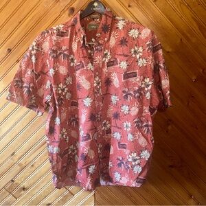 Red Hawaiian print shirt with pineapples and palm trees size Large
